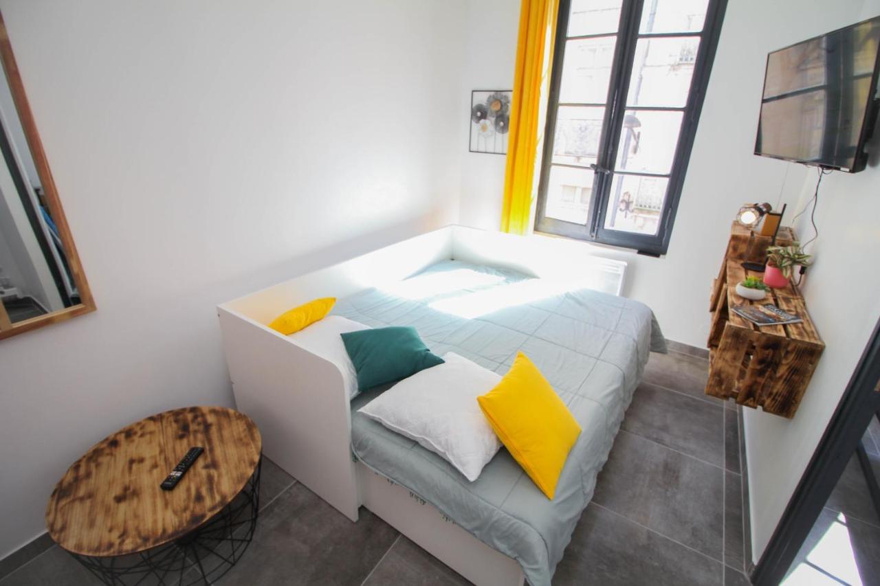 Charmant T2 En Coeur De Ville - 2 Lits + Lit Bebe - Wifi - Imprimante Каркасон Екстериор снимка